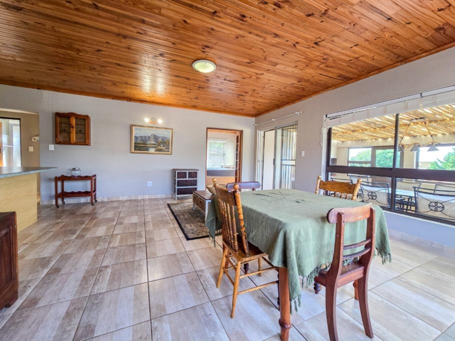 3 Bedroom Property for Sale in Stilbaai Wes Western Cape